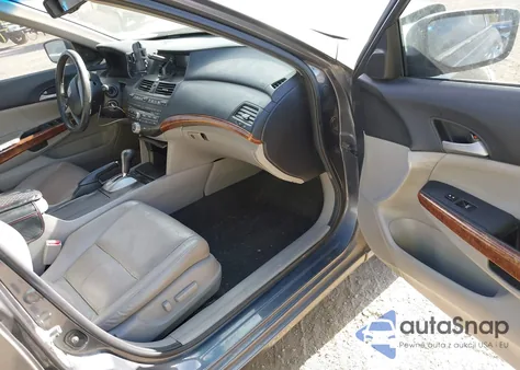 2011 Honda Accord 3.5 Ex-L from USA, damaged, VIN 1HGCP3F82BA012057